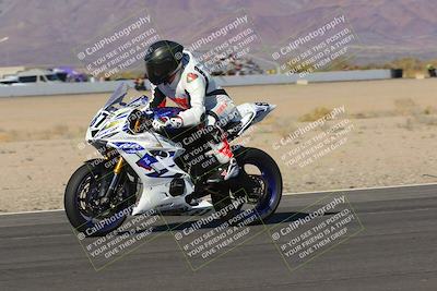 media/Jan-22-2023-CVMA (Sun) [[66d43cdebf]]/Race 11 Stock 1000 Shootout/